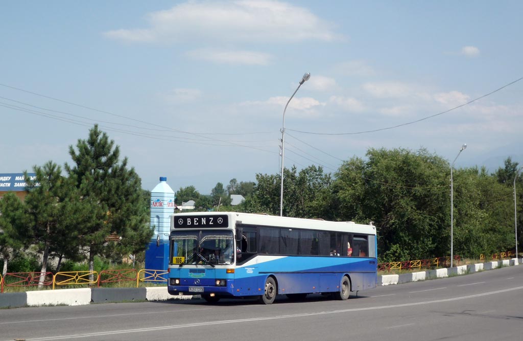 Алматы, Mercedes-Benz O405 № A 162 COO