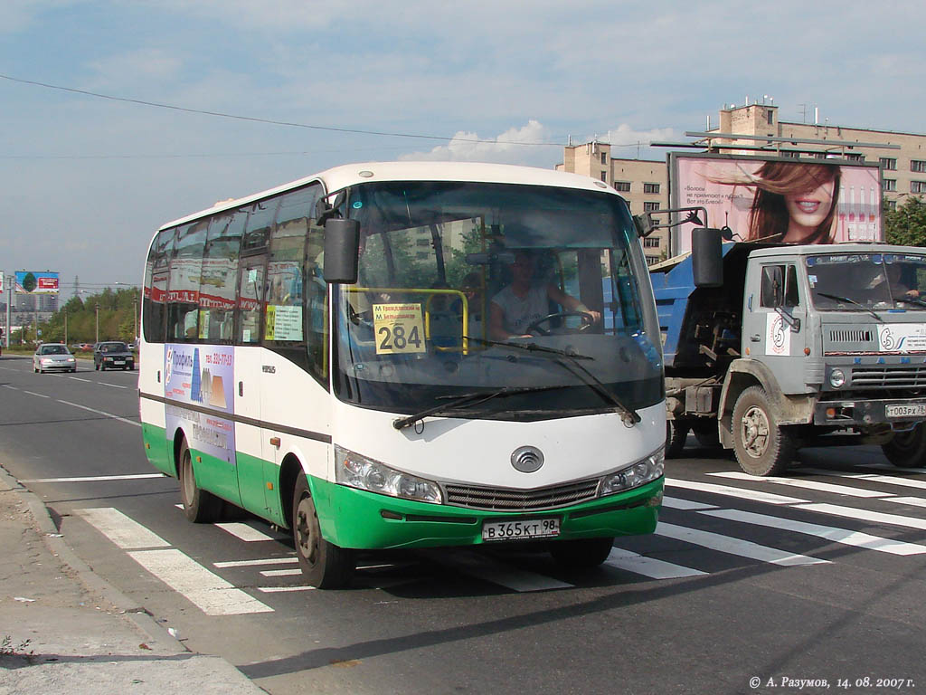 Санкт-Петербург, Yutong ZK6737D № n307