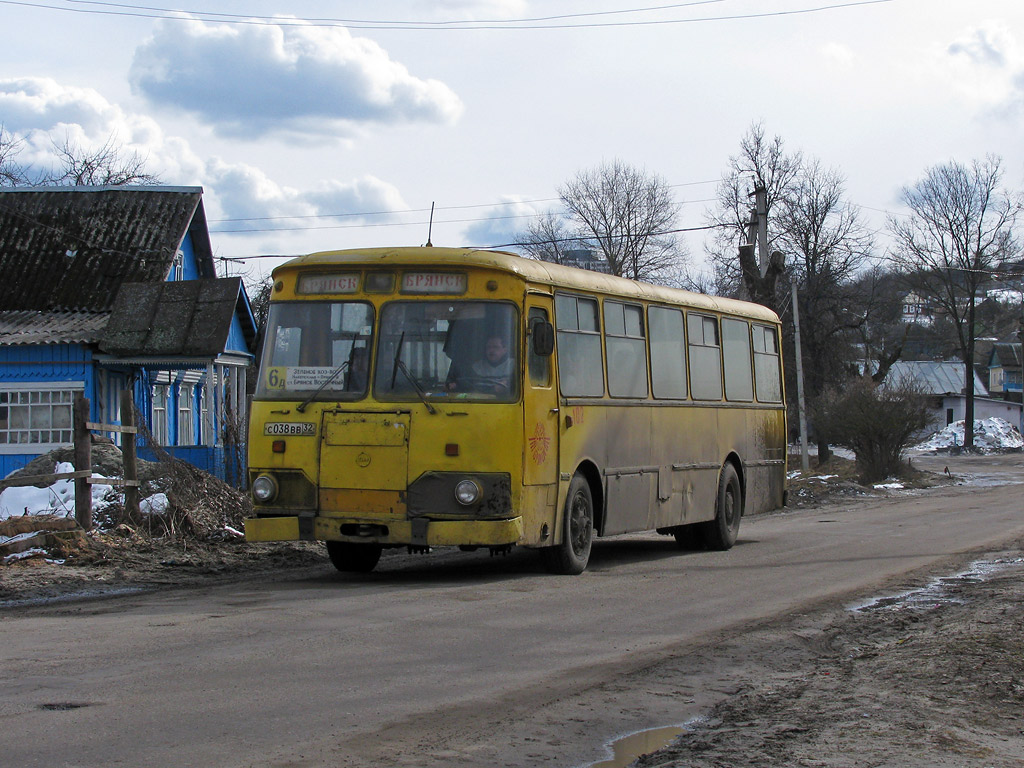 Брянская область, ЛиАЗ-677М № 102