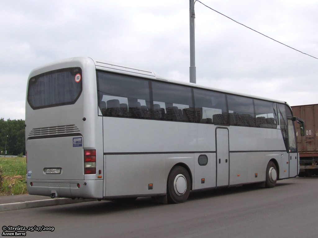 Москва, Neoplan N316SHD Euroliner № Х 684 ХС 177