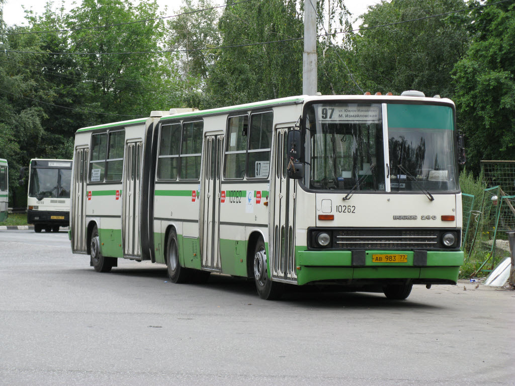 Moskau, Ikarus 280.33M Nr. 10262