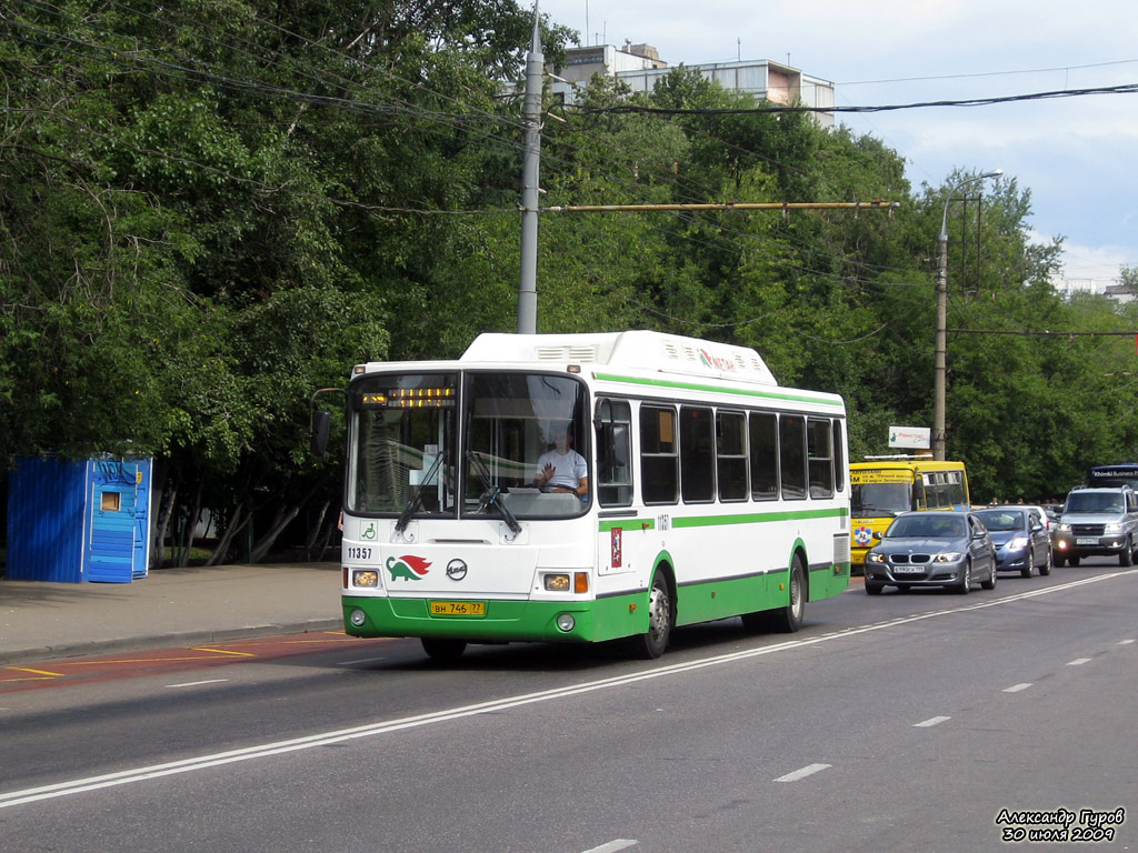 Москва, ЛиАЗ-5293.70 № 11357