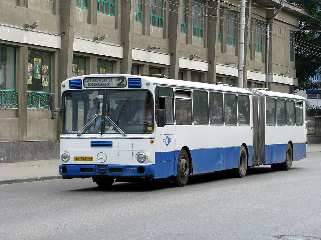 Саратовская область, Mercedes-Benz O305G № АВ 342 64