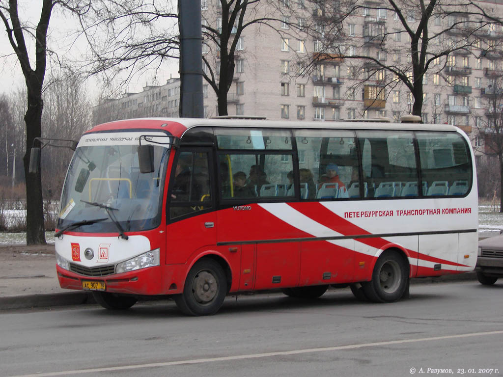 Санкт-Петербург, Yutong ZK6737D № n345