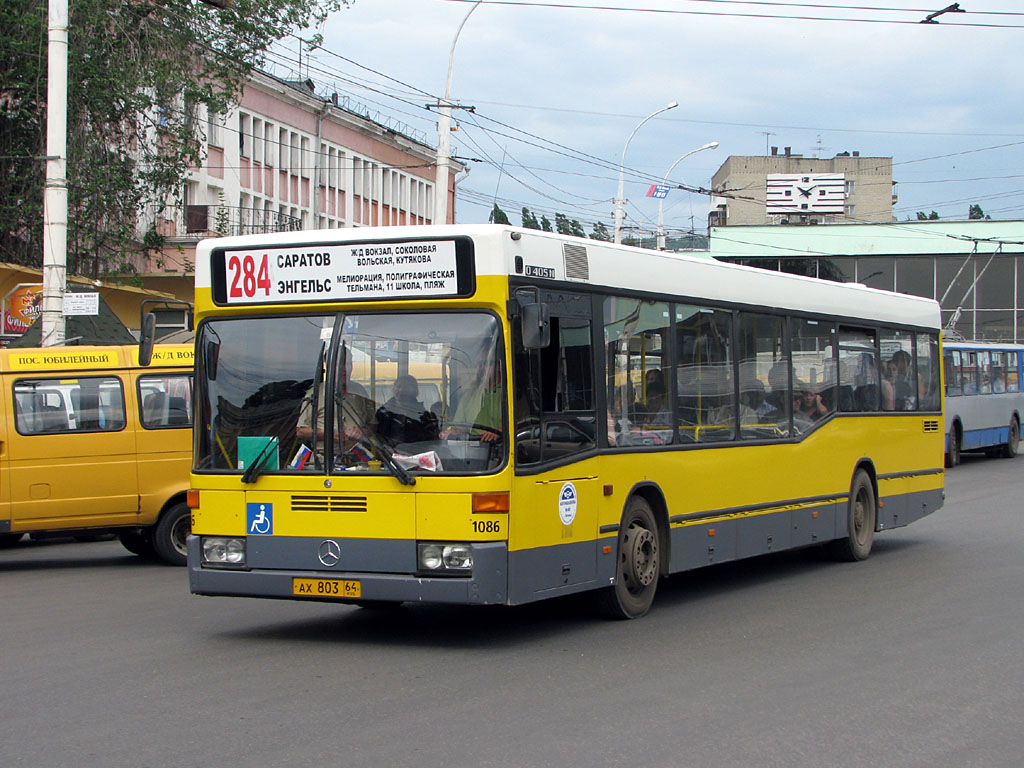 Саратовская область, Mercedes-Benz O405N2 № АХ 803 64