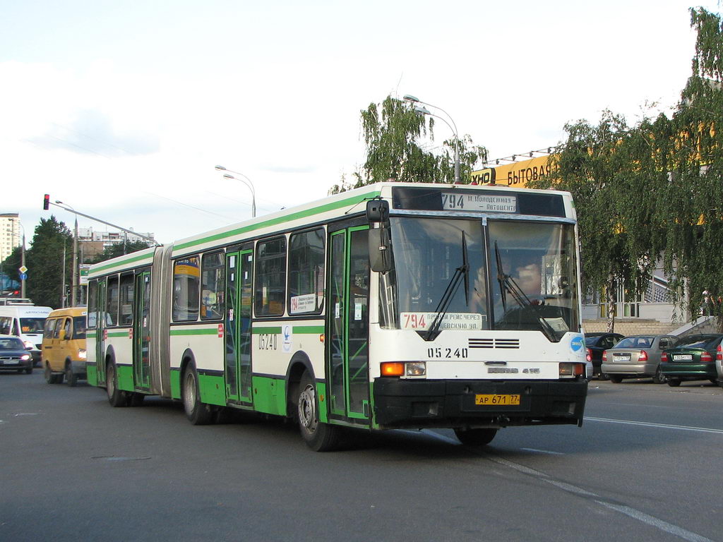 Москва, Ikarus 435.17 № 05240