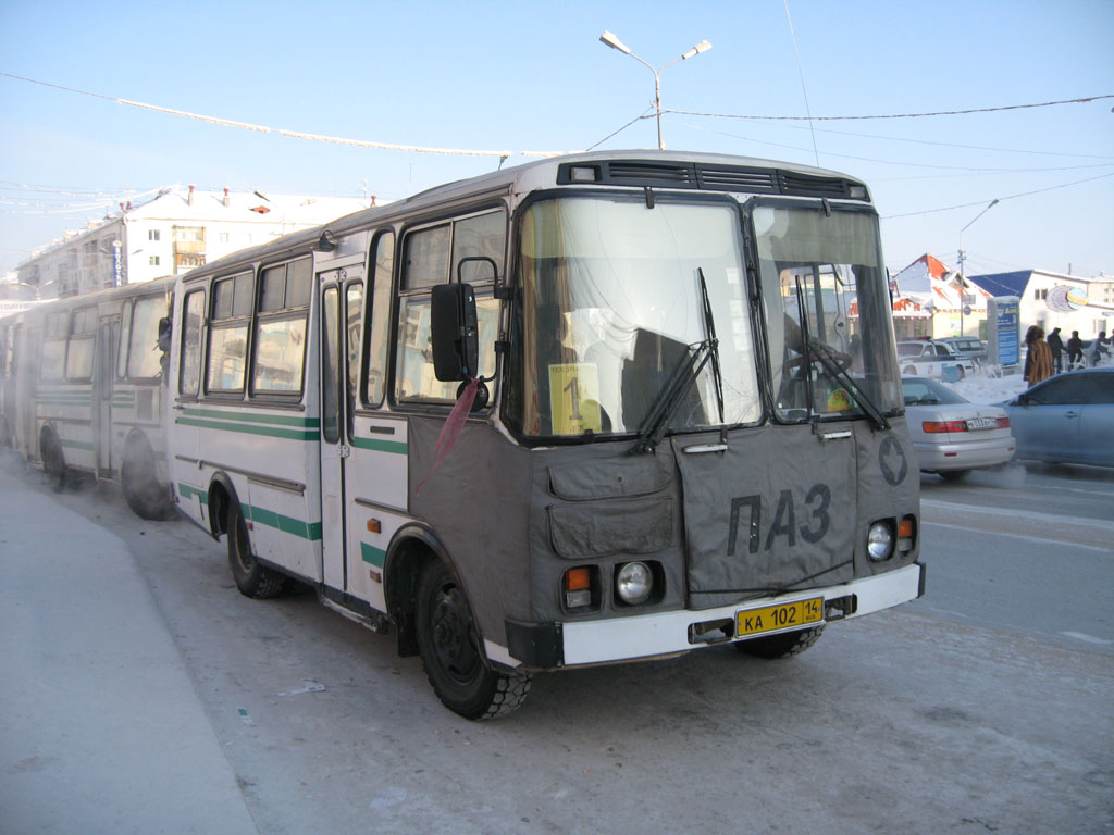 Саха (Якутия), ПАЗ-3205 (00) № КА 102 14