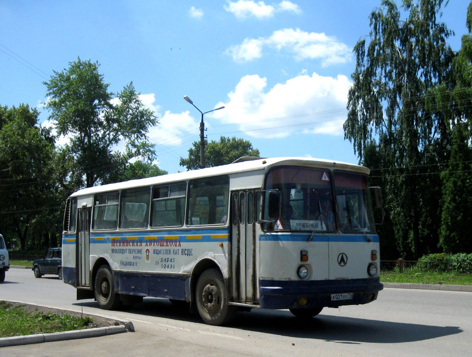 Тульская область, ЛАЗ-695Н № А 021 ХУ 71