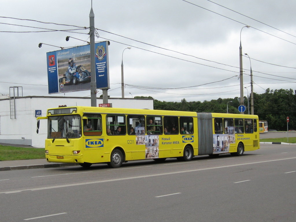 Москва, ЛиАЗ-6212.01 № 12211