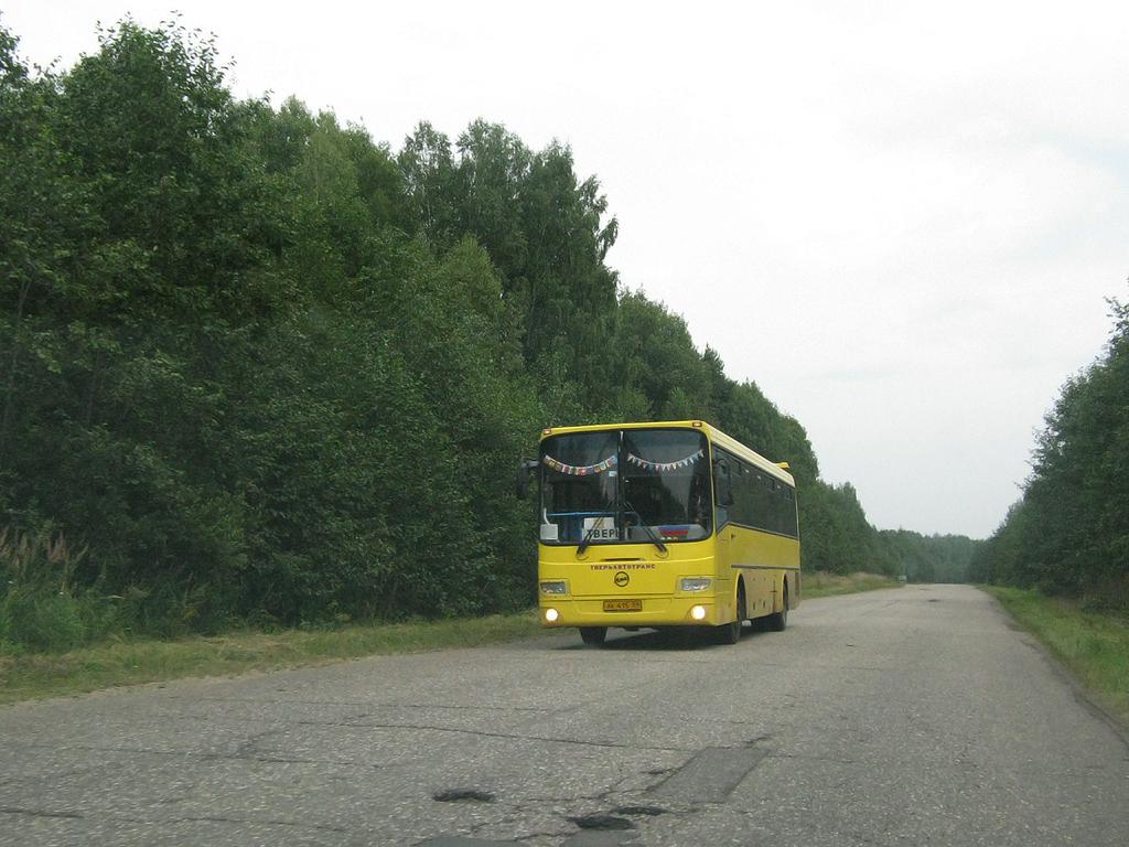 Тверская область, ЛиАЗ-5256.33-01 (ГолАЗ) № АК 415 69