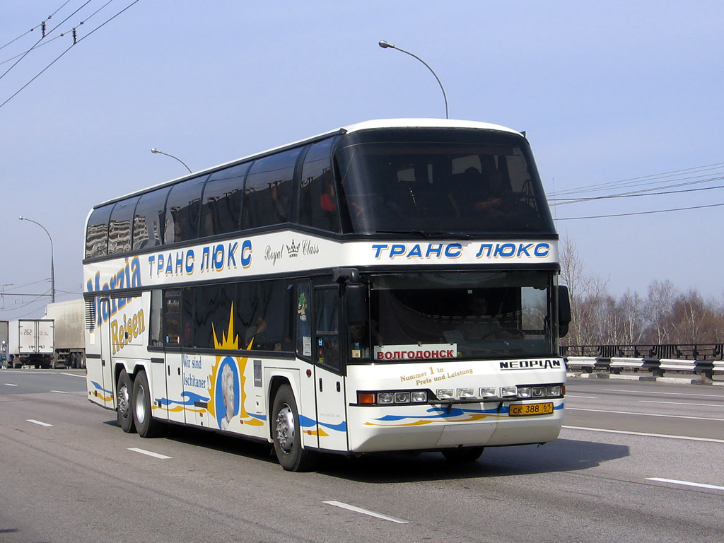 Rostower Gebiet, Neoplan N122/3L Skyliner Nr. СК 388 61