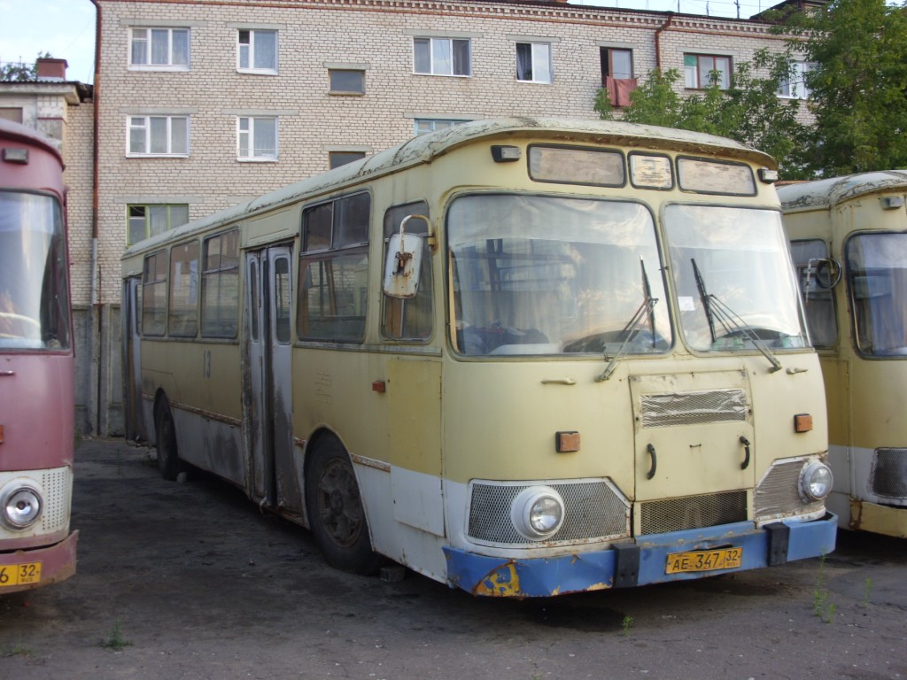 Брянская область, ЛиАЗ-677М № 13