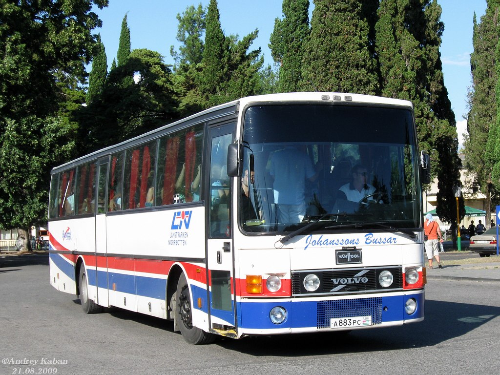 Абхазия, Van Hool T8 Alizée 260 № А 883 РС