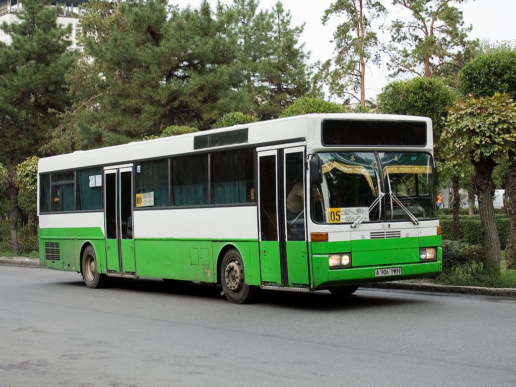 Алматы, Mercedes-Benz O405 № A 906 YWN