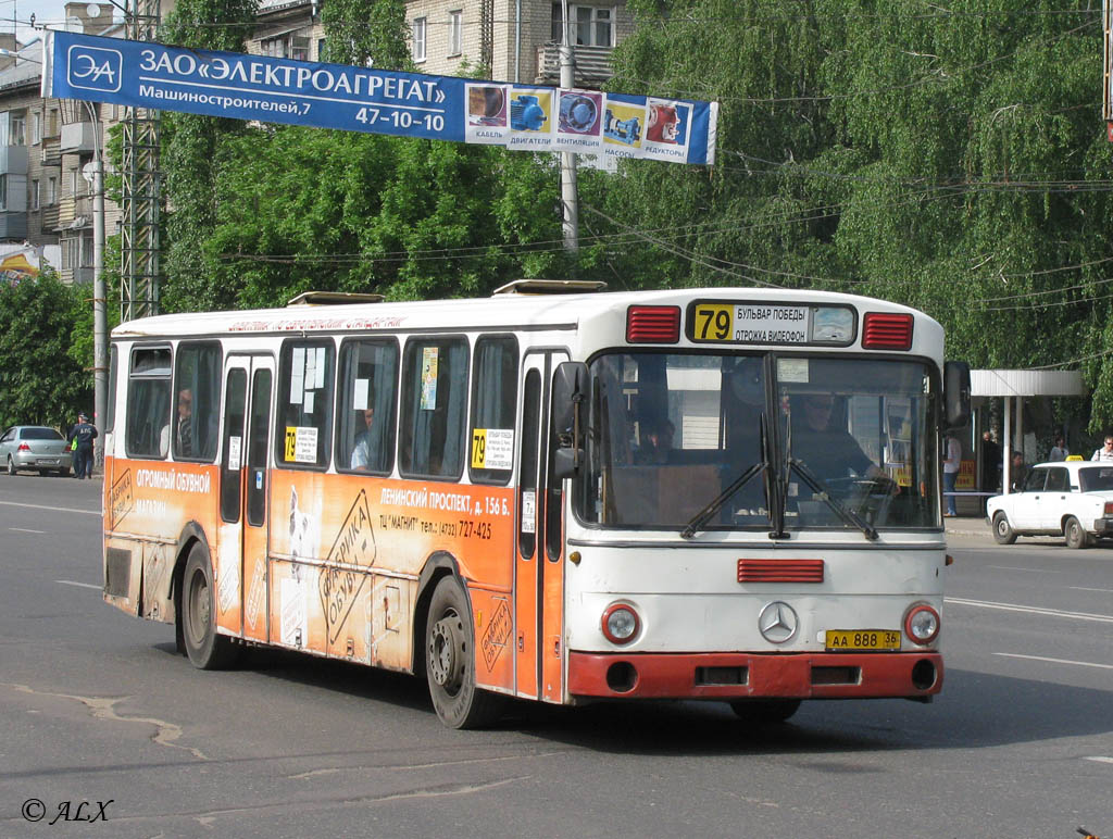 Воронежская область, Mercedes-Benz O307 № АА 888 36