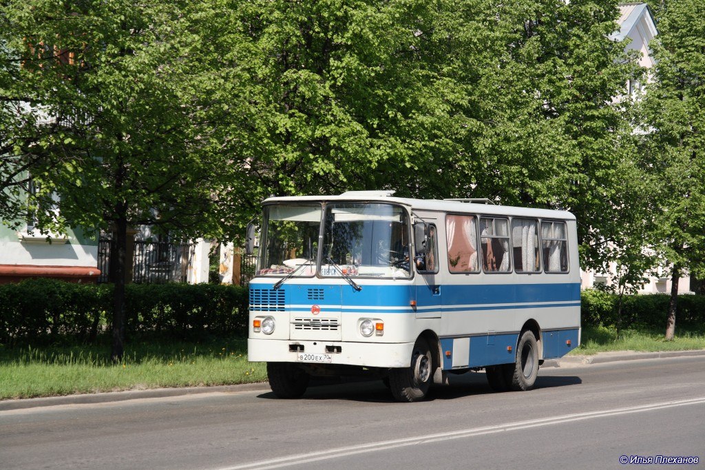 Томская область, Родник-32301 № В 200 ЕХ 70