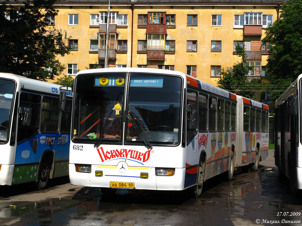 Псковская область, Mercedes-Benz O345G № 682