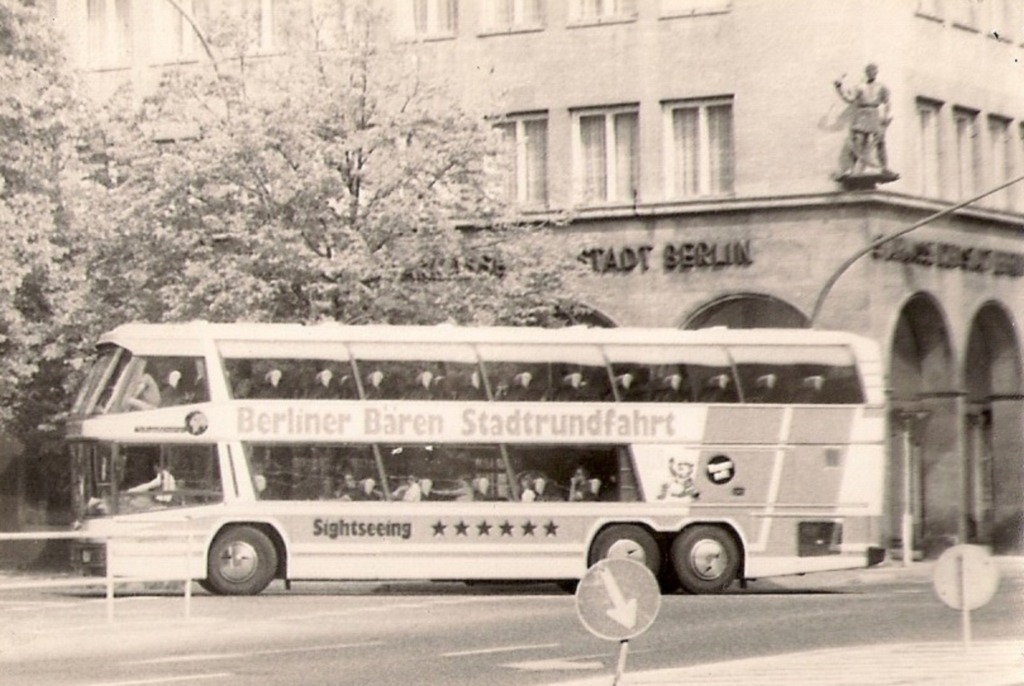 Берлин, Neoplan N122/3 Skyliner № n/n