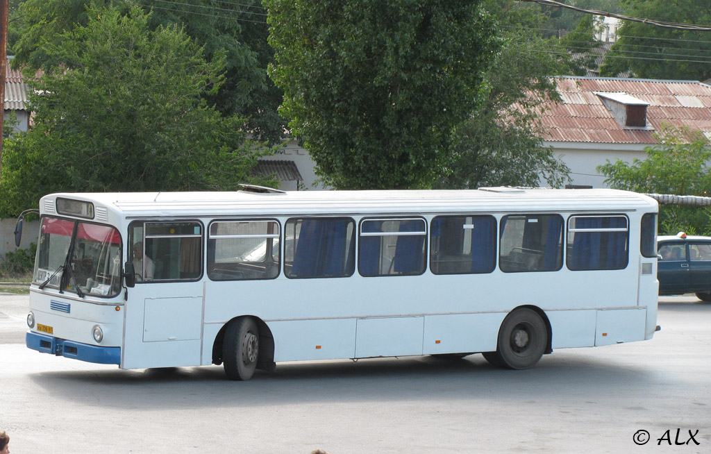Ростовская область, Mercedes-Benz O305 № КВ 728 61