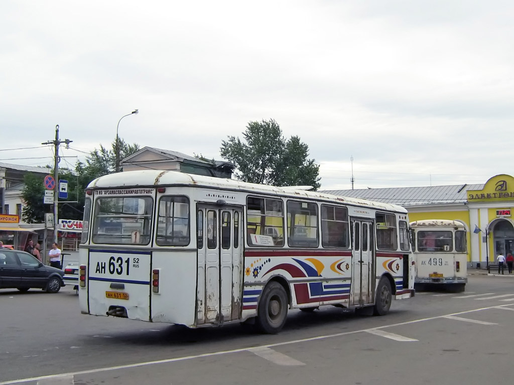 Nizhegorodskaya region, LiAZ-677 č. АН 631 52