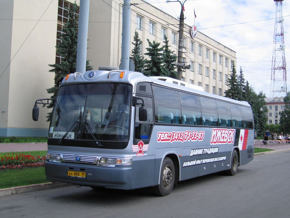 Удмуртия, Kia Granbird № ЕА 888 18