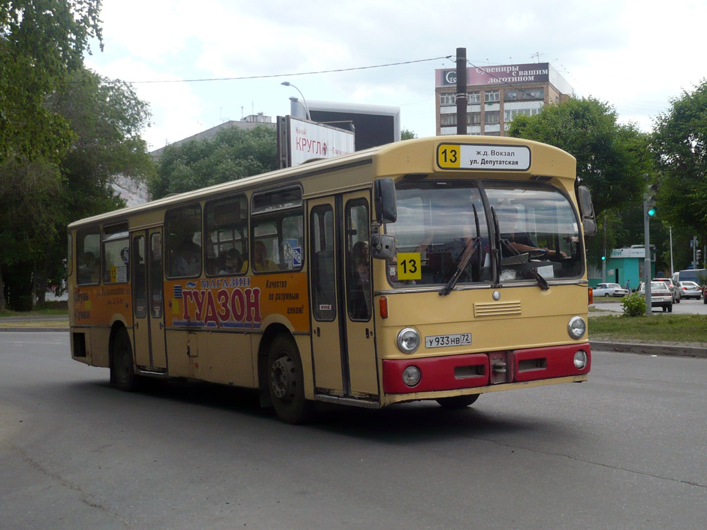 Тюменская область, Mercedes-Benz O305 № У 933 НВ 72