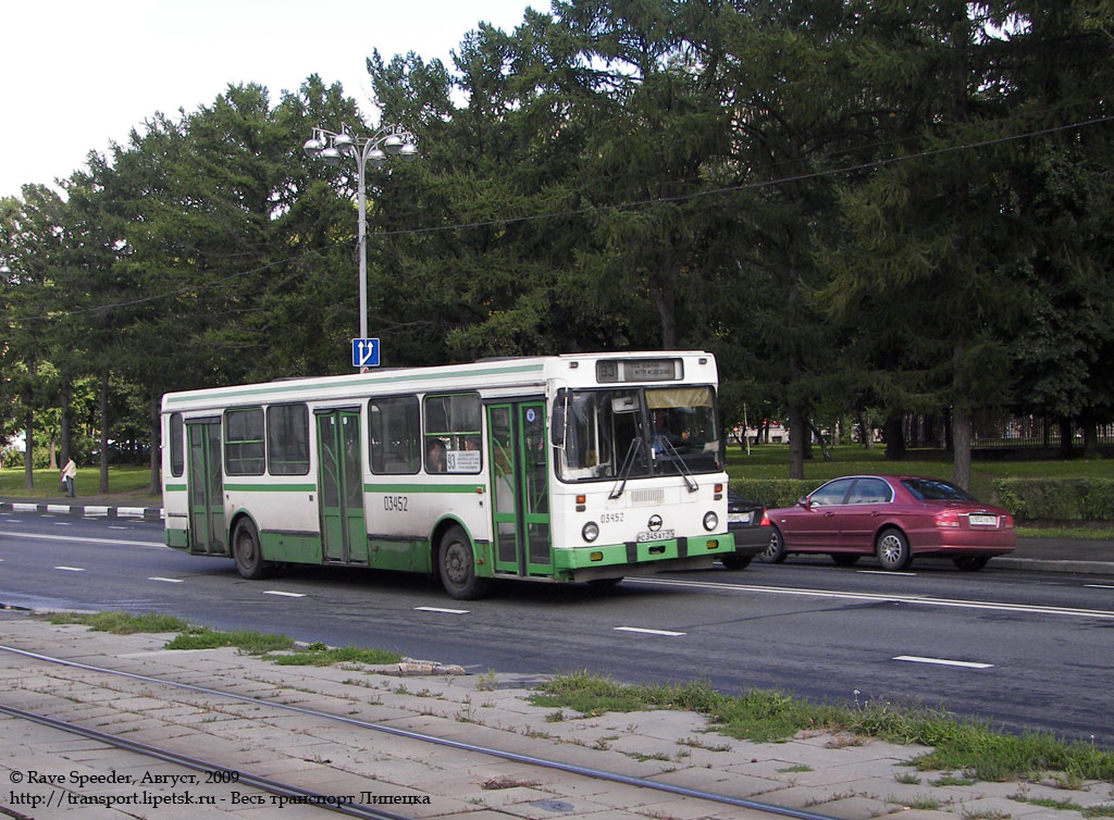 Москва, ЛиАЗ-5256.25 № 03452