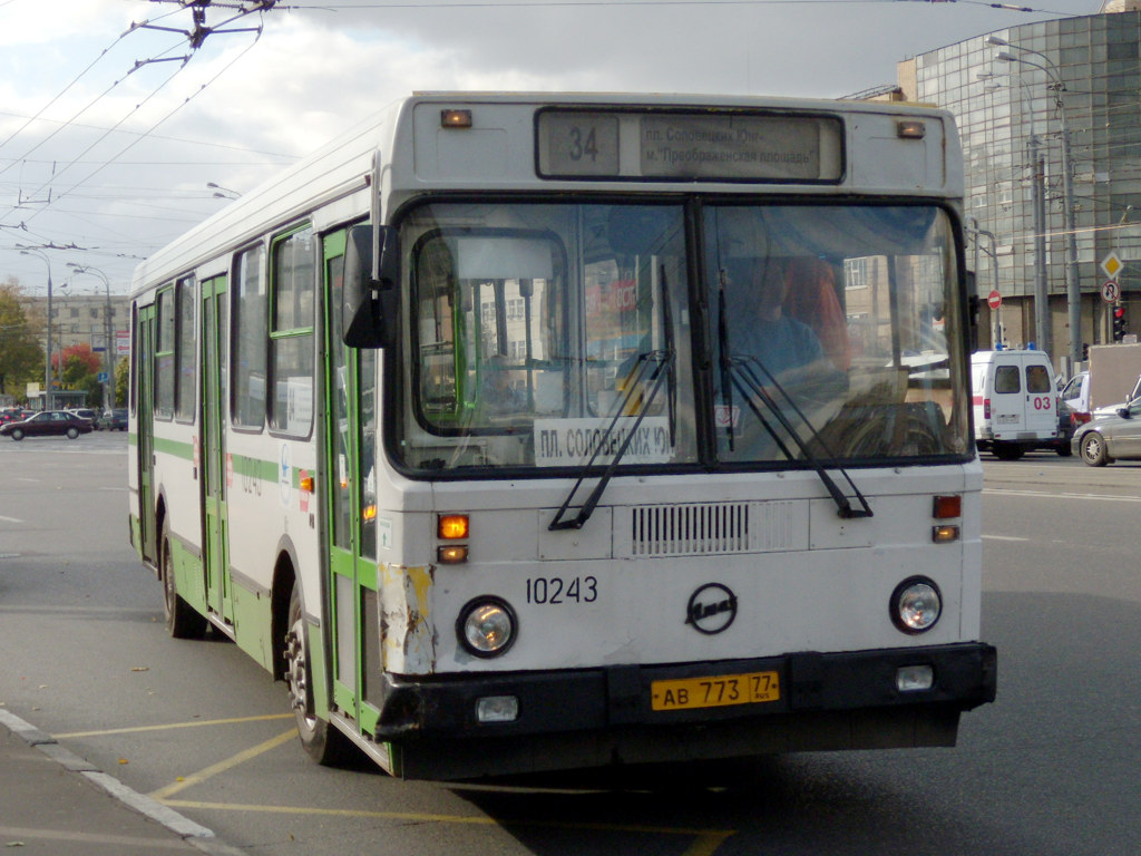 Moskau, LiAZ-5256.25 Nr. 10243