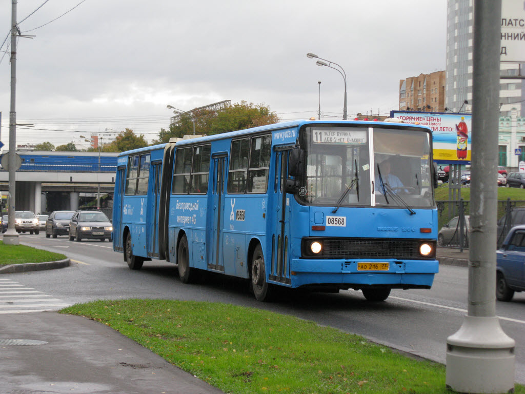 Moskva, Ikarus 280.33M č. 08568