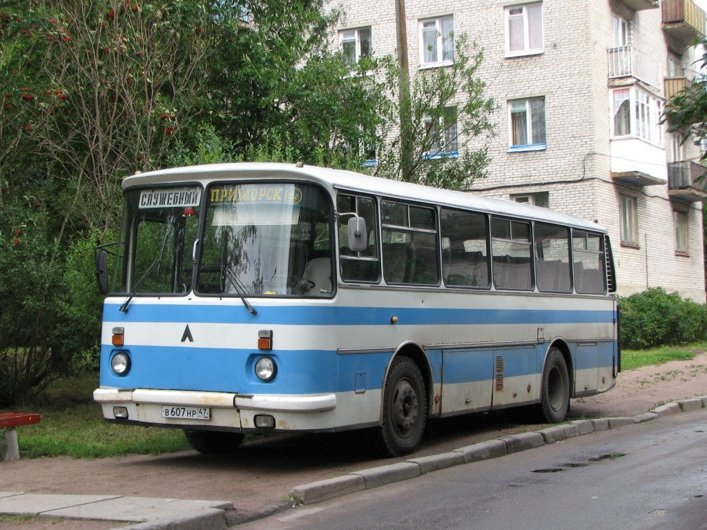 Leningrad region, LAZ-695N01, 695N11 # В 607 НР 47
