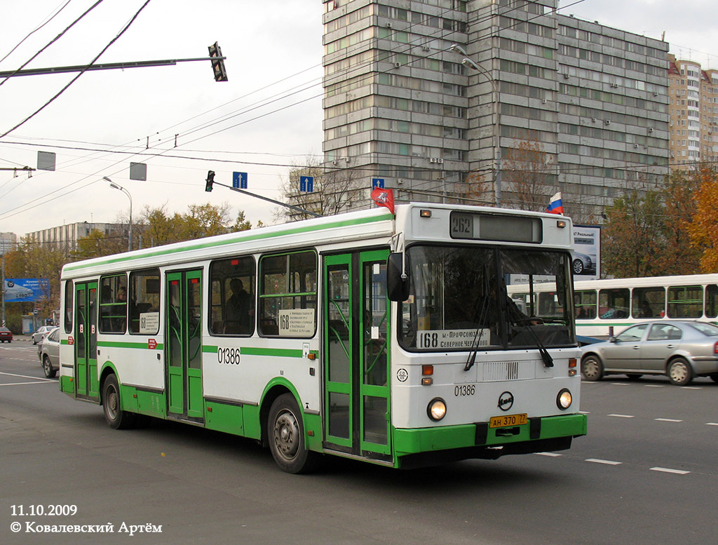 Москва, ЛиАЗ-5256.25 № 01386