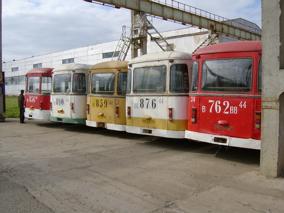 Kostroma region, LiAZ-677M (YaAZ) Nr. ВВ 856 44; Kostroma region, LiAZ-677M (YaAZ) Nr. ВВ 890 44; Kostroma region, LiAZ-677M (YaAZ) Nr. ВВ 859 44; Kostroma region, LiAZ-677M Nr. ВВ 876 44; Kostroma region, LiAZ-677M (YaAZ) Nr. Ex-34; Kostroma region — Bus depots