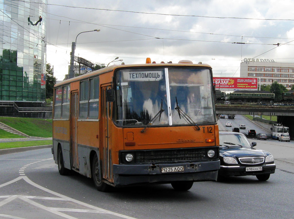 Sankt Petersburg, Ikarus 280.33 Nr Т-12