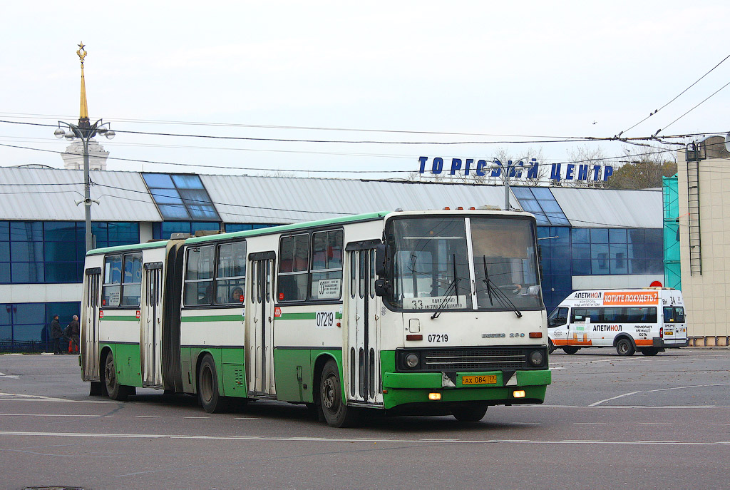 Москва, Ikarus 280.33M № 07219