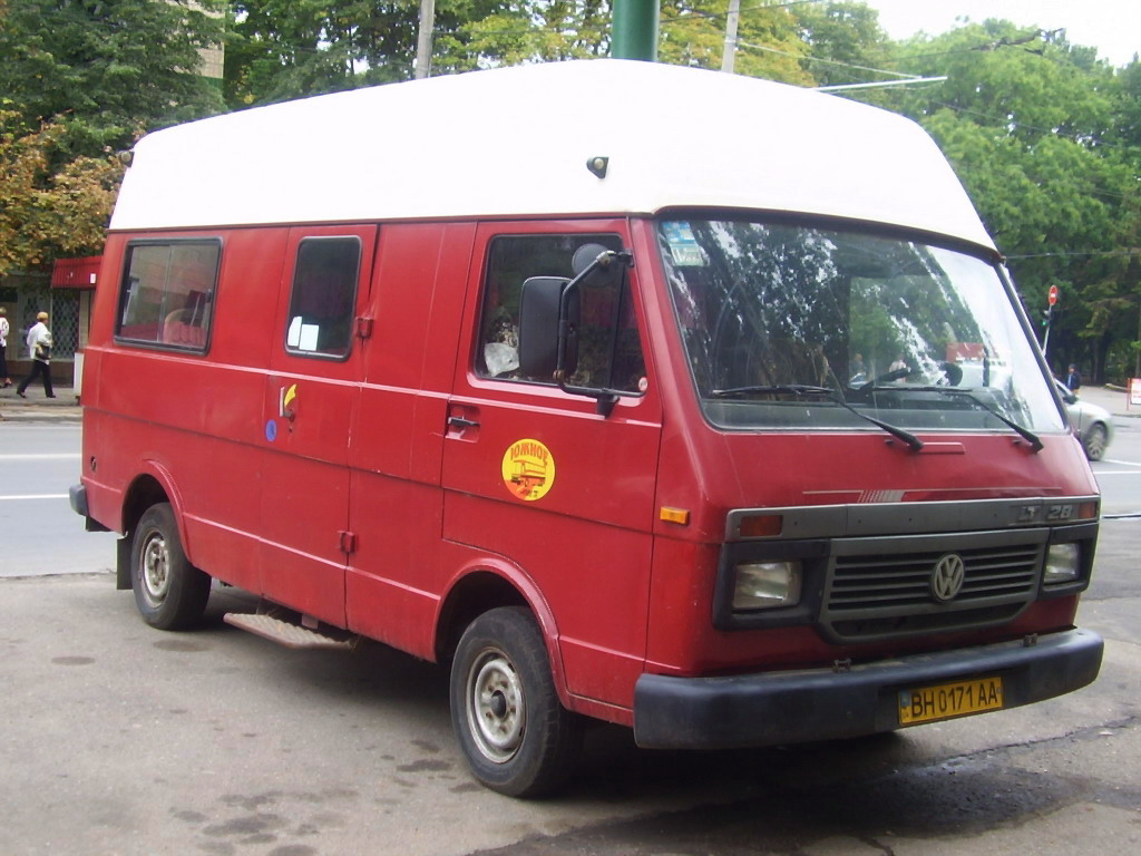 Одесская область, Volkswagen LT28 № BH 0171 AA