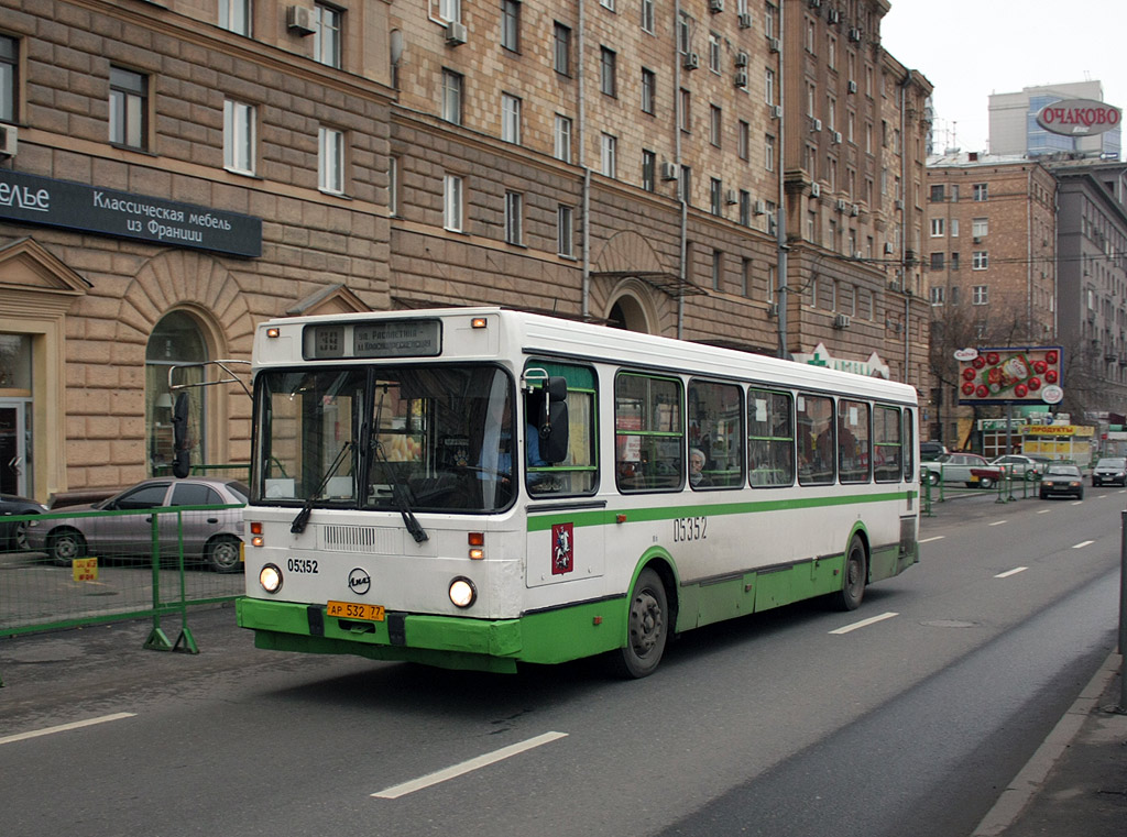 Москва, ЛиАЗ-5256.25 № 05352