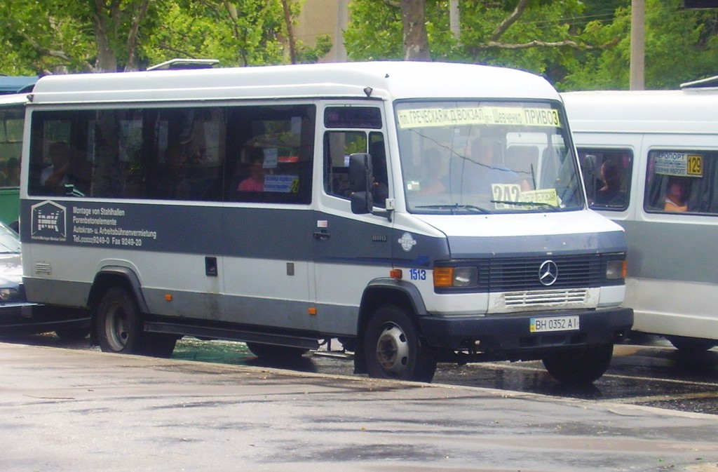 Oděská oblast, Mercedes-Benz T2 811D č. 1513