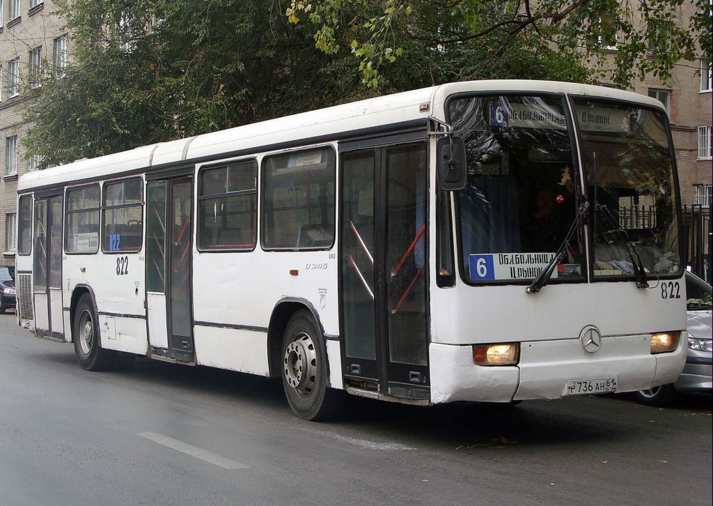 Rosztovi terület, Mercedes-Benz O345 sz.: 822