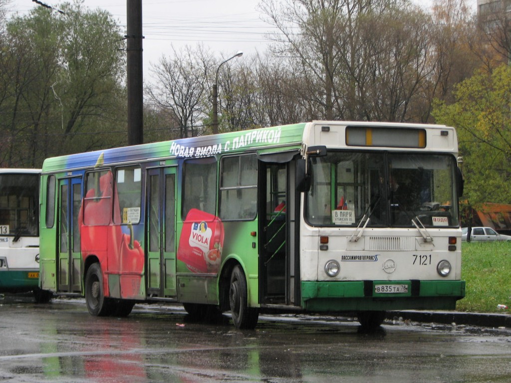 Санкт-Петербург, ЛиАЗ-5256.25 № 7121