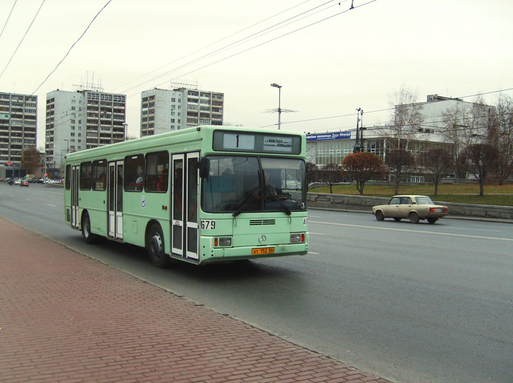 Свердловская область, ГолАЗ-АКА-5225 № 679