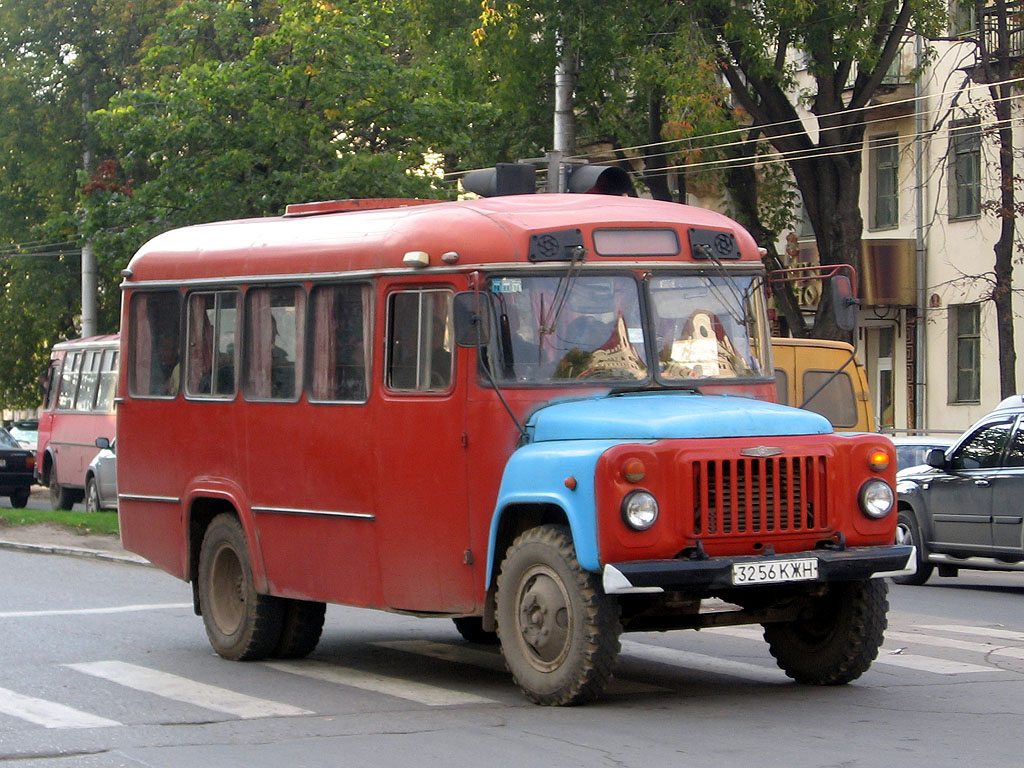 ТАРЗ 3270 авто