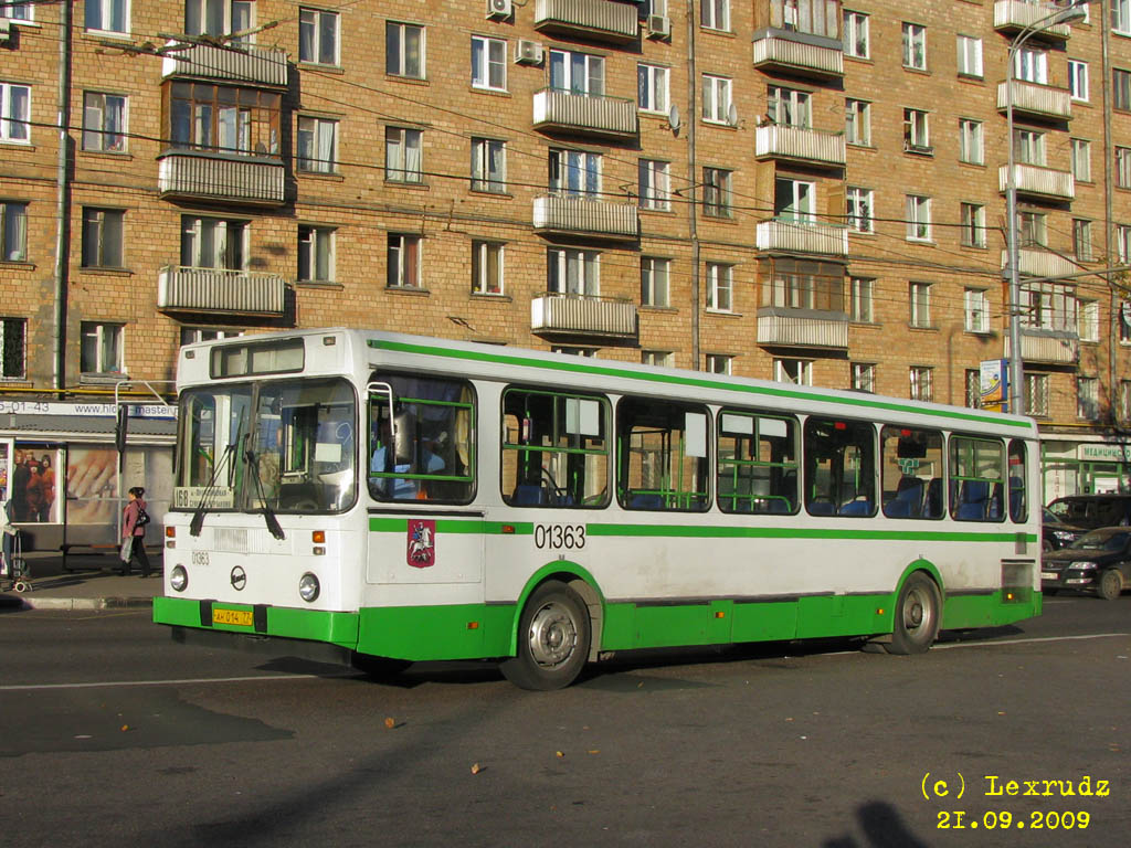 Москва, ЛиАЗ-5256.25 № 01363