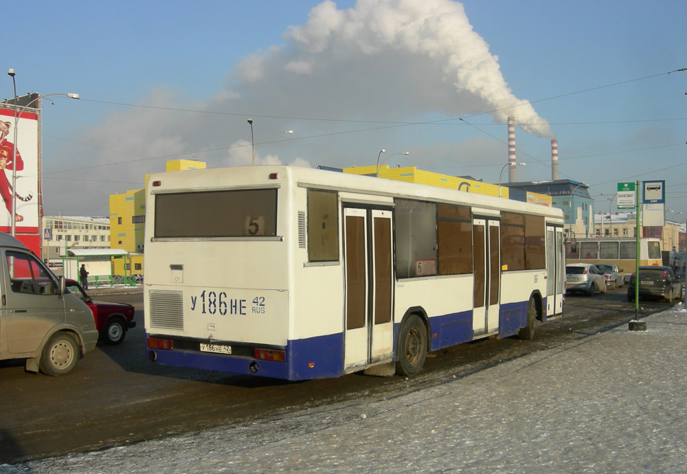 Kemerovo region - Kuzbass, NefAZ-5299 # 166