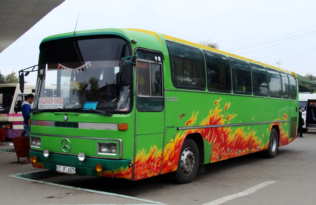 Молдавия, Mercedes-Benz O303-14RHS № C IF 457