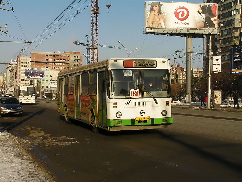 Новосибирская область, ЛиАЗ-5256.35 № КЕ 933 54