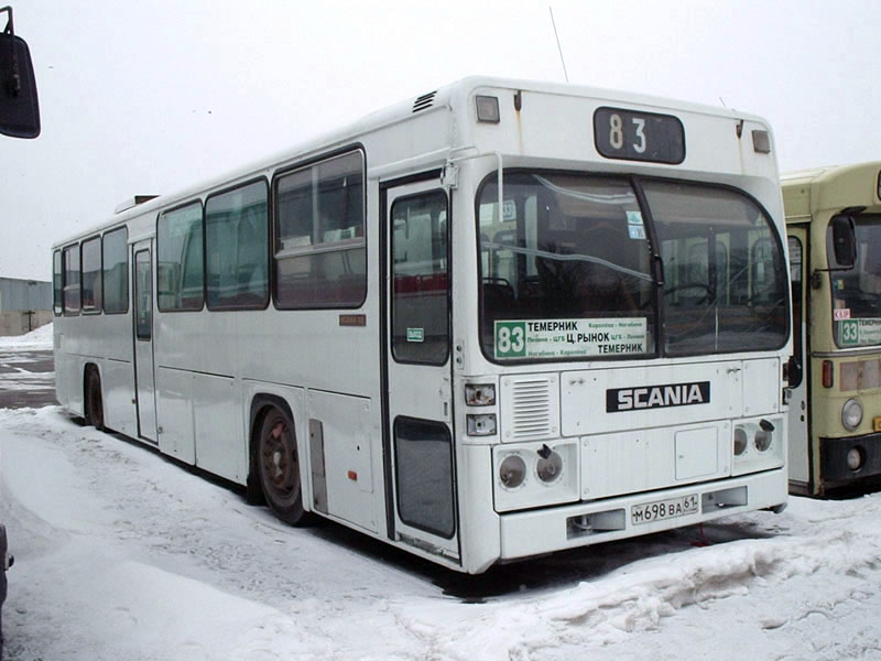 Ростовская область, Scania CR112 № М 698 ВА 61