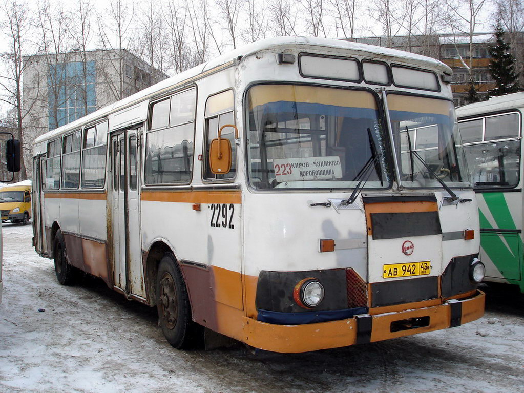 Kirov region, LiAZ-677M Nr. х292
