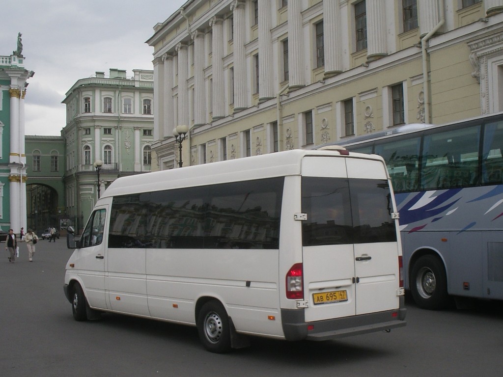 Ленинградская область, Mercedes-Benz Sprinter W903 311CDI № АВ 695 47