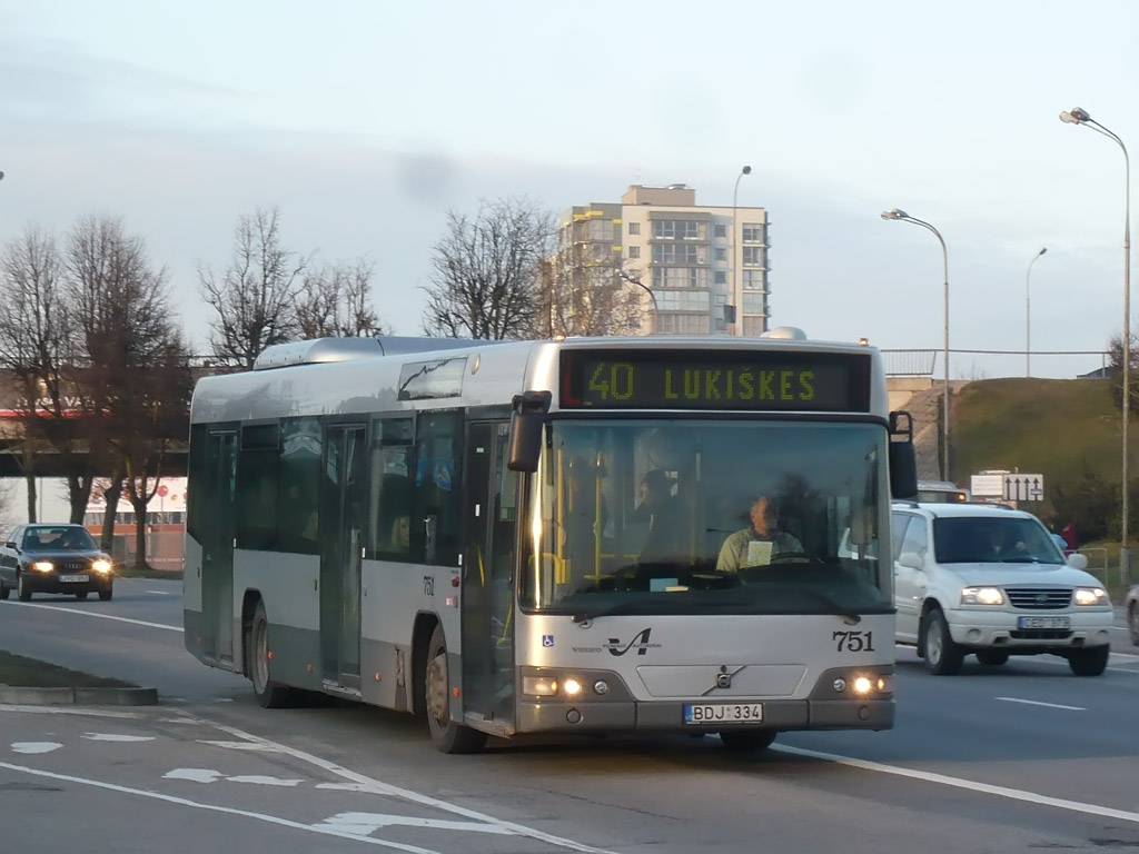 Литва, Volvo 7700 № 751