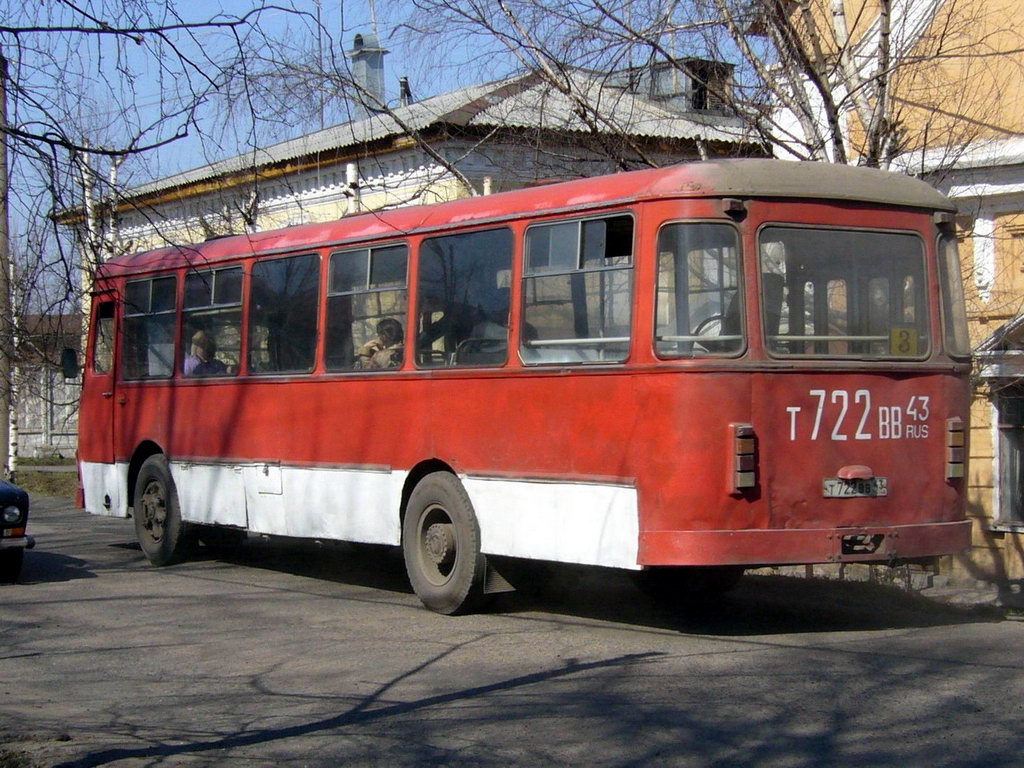 Кировская область, ЛиАЗ-677М № Т 722 ВВ 43